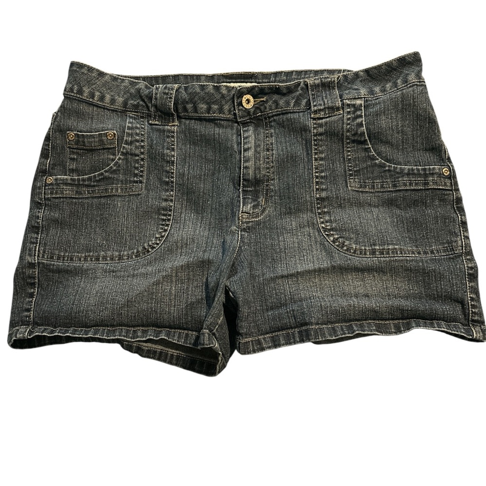 Cato Denim Women's Shorts W 18 L 12.5 I 3.5